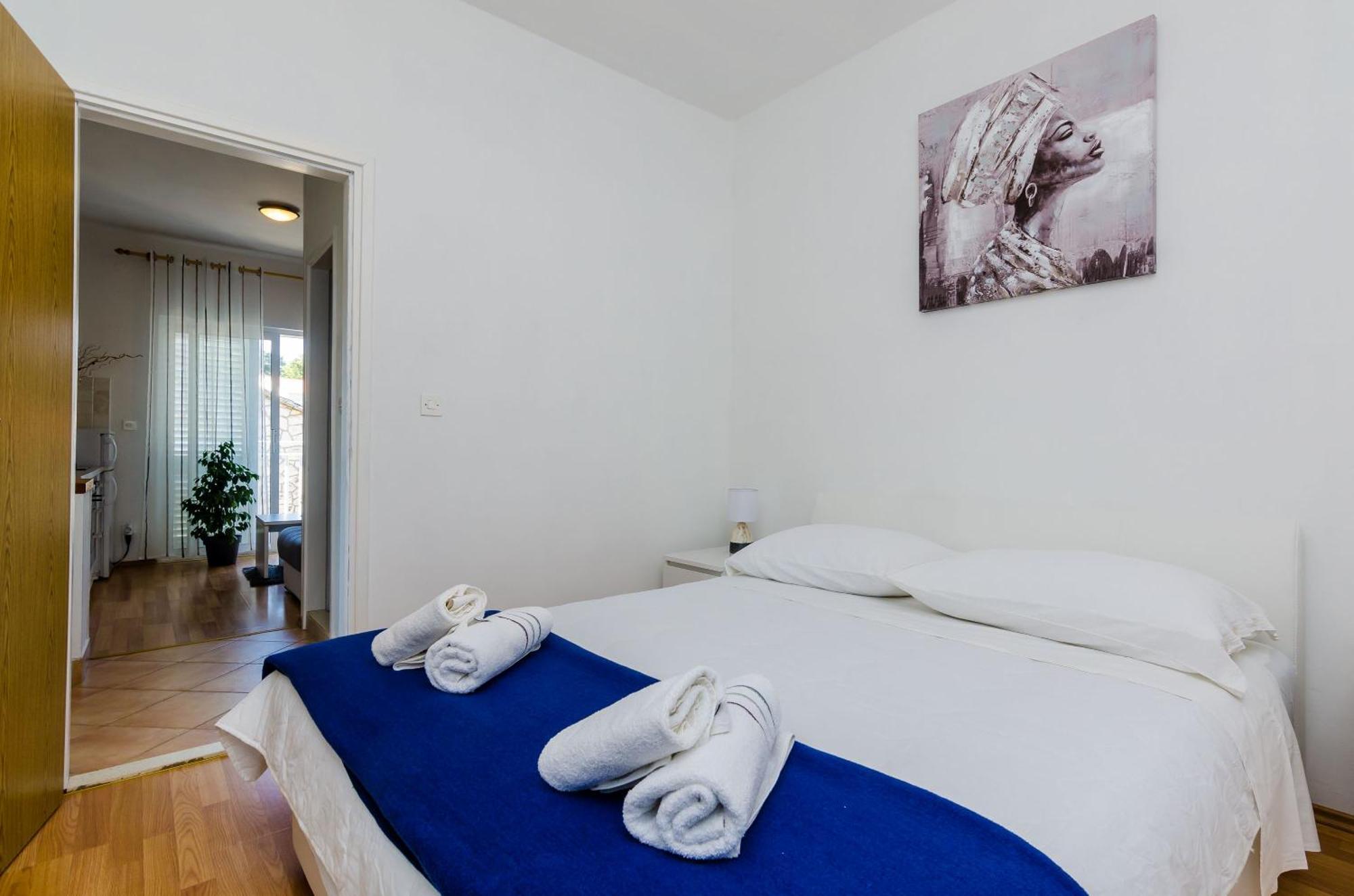 Apartments Lorena Mljet 波梅纳 外观 照片
