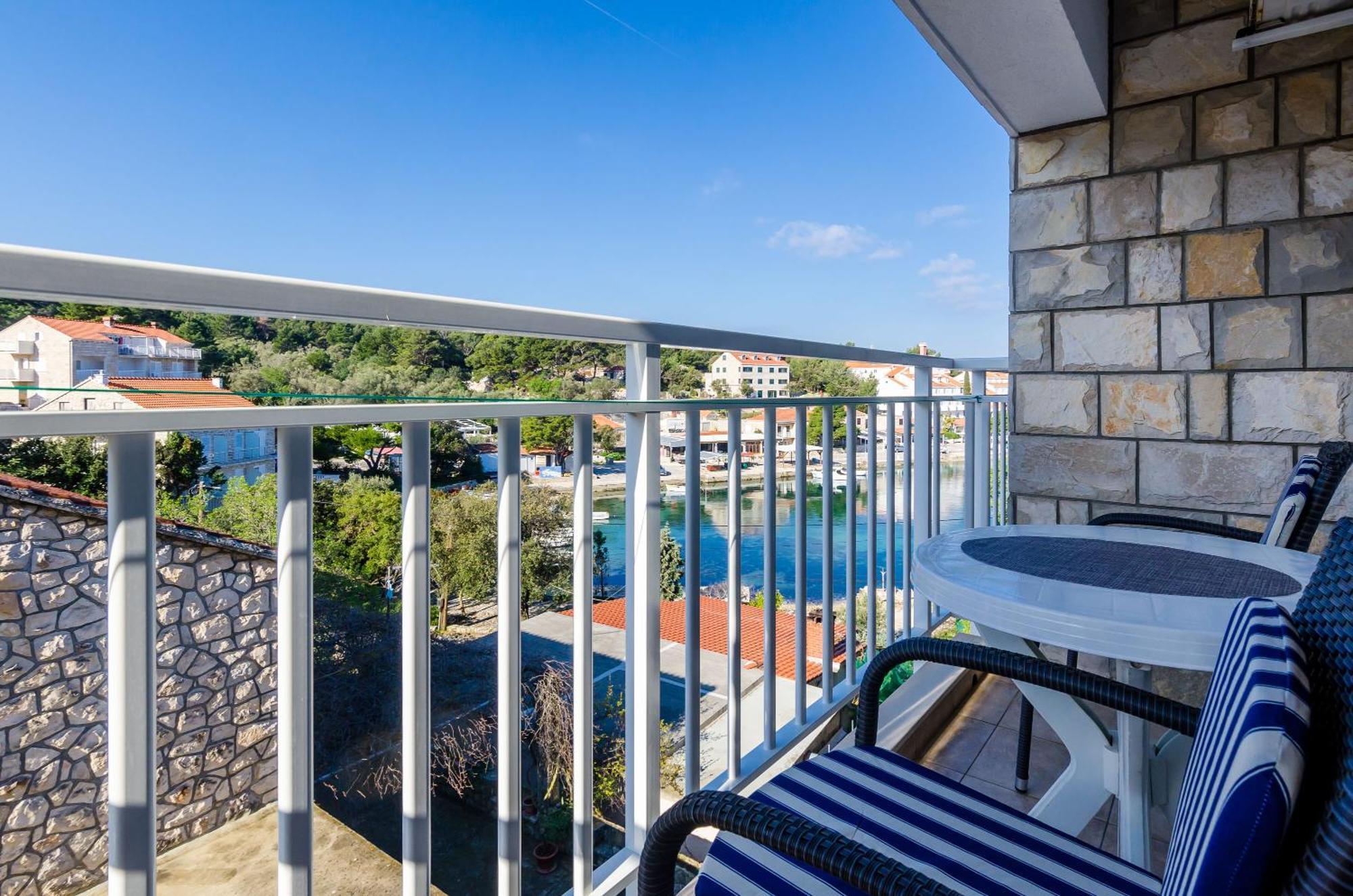 Apartments Lorena Mljet 波梅纳 外观 照片