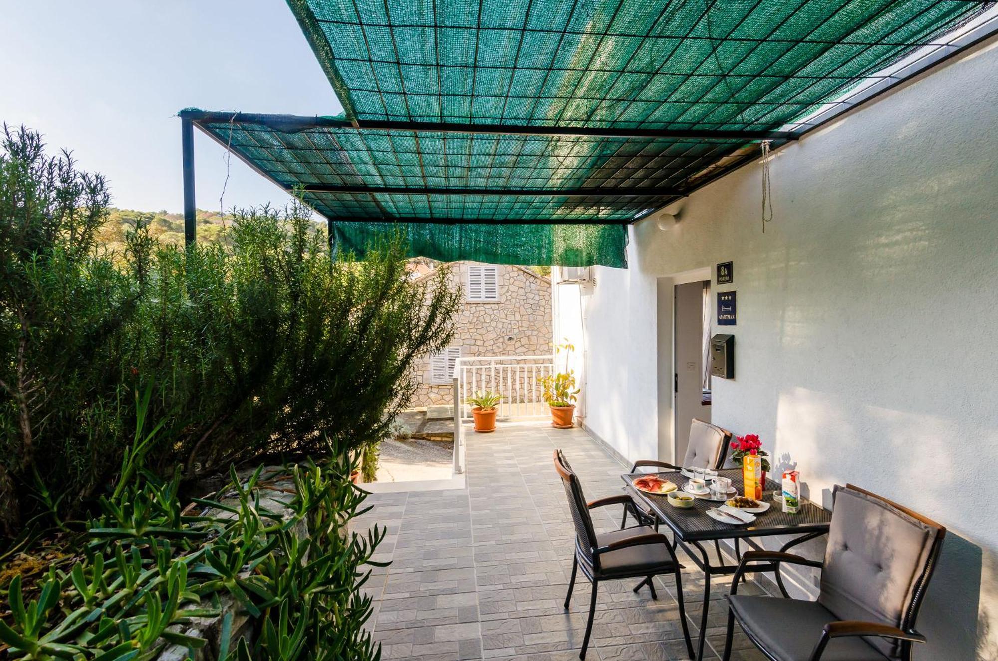 Apartments Lorena Mljet 波梅纳 外观 照片